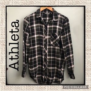 Athleta Tartan Plaid Button Down 💙